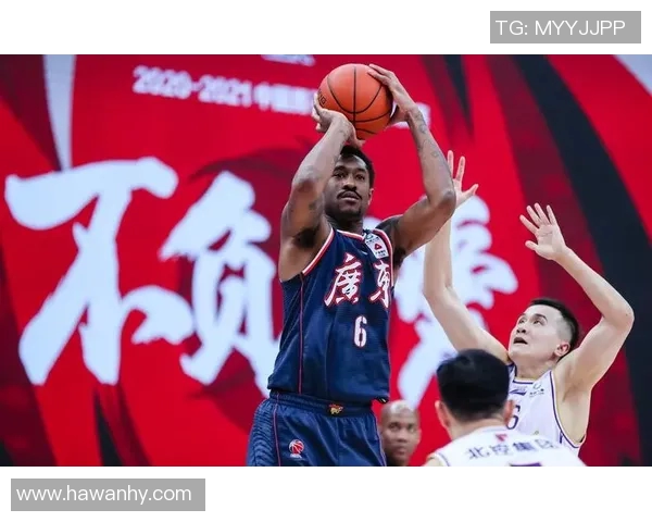 成都网球队以81分领跑联赛积分榜展现强劲实力和夺冠希望